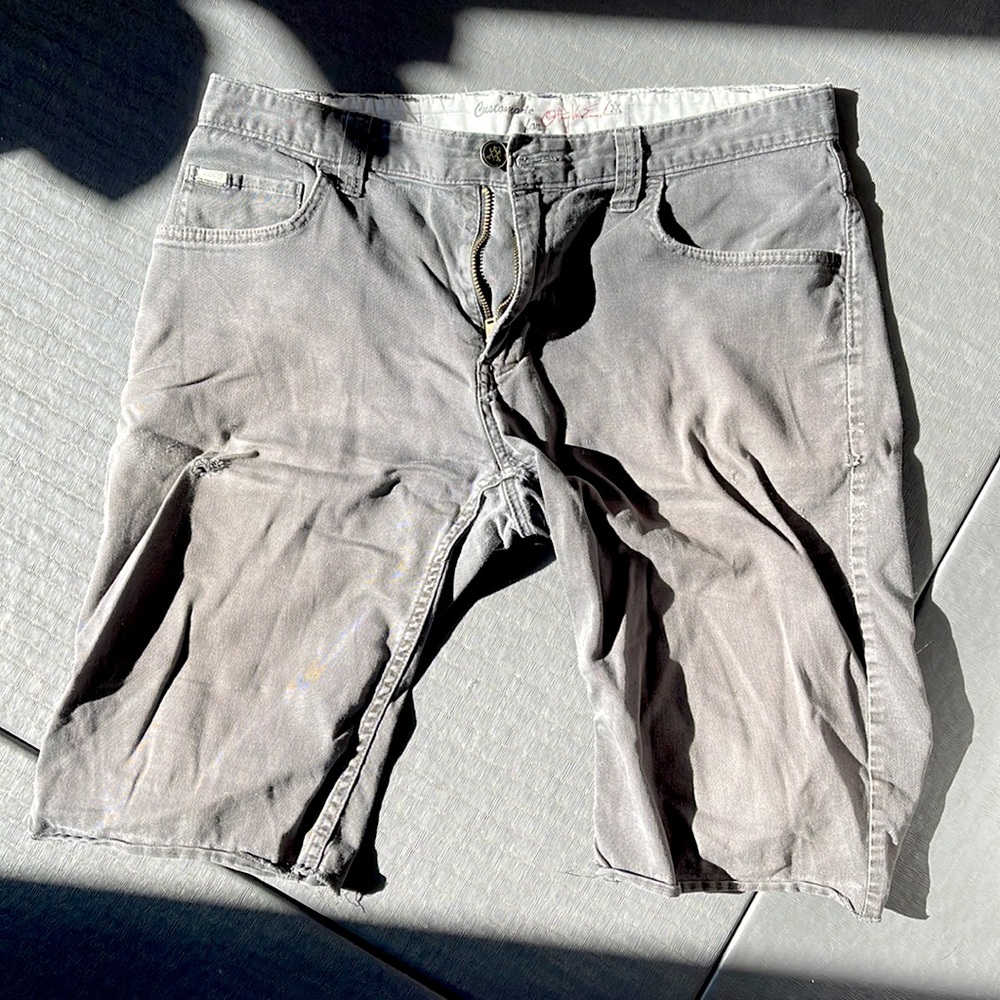 Vans Off The Wall Shorts Size 32